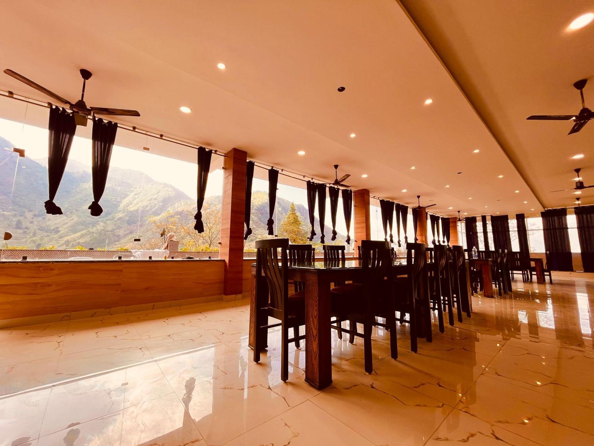 The Kempty Fall Resort, Mussoorie - Lavish & Luxury Stay Εξωτερικό φωτογραφία